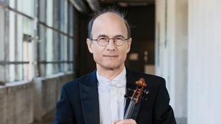 Carlos Klimpel, 2. Violine (Foto: Lena Semmelroggen)
