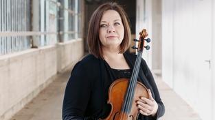 Justyna Sikorska, Viola (Foto: Lena Semmelroggen)