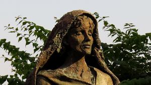 Statue der Heiligen Hildegard (Foto: Abtei St. Hildegard Rüdesheim-Eibingen)